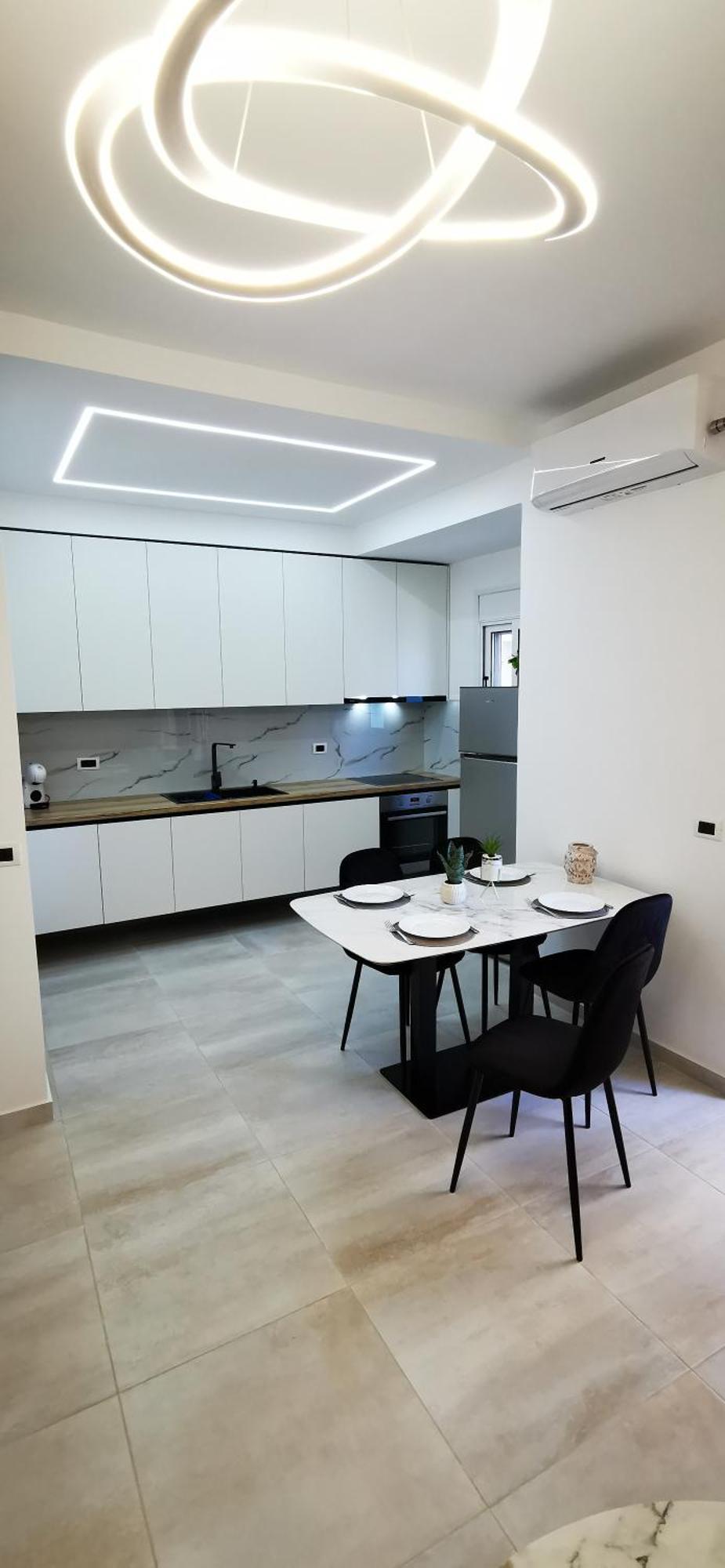 Duplex Lungomare Suites Влёра Экстерьер фото